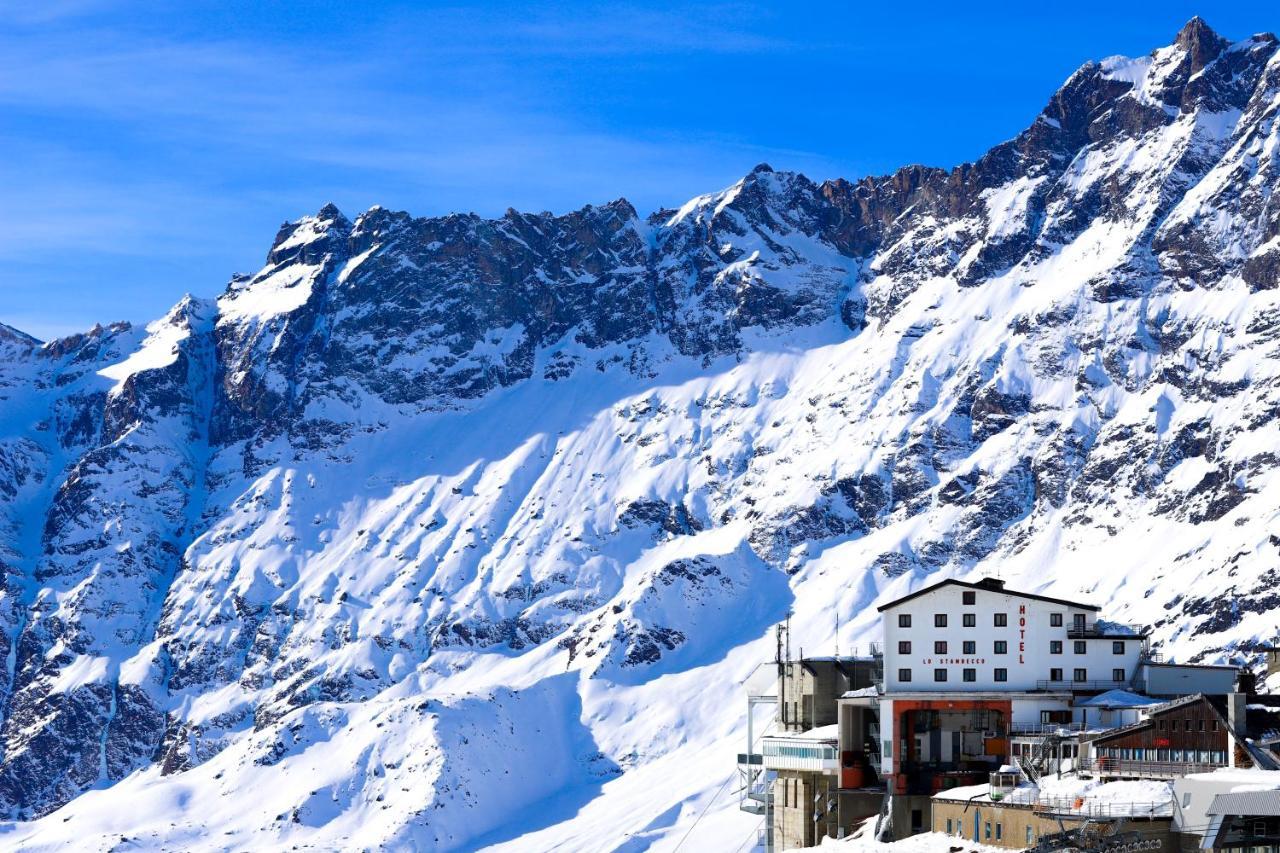 Hotel Lo Stambecco Breuil-Cervinia Exterior photo